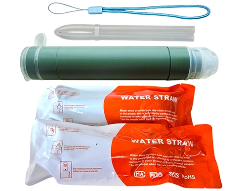 戶外攜帶式吸管淨水器(綠/掀蓋)