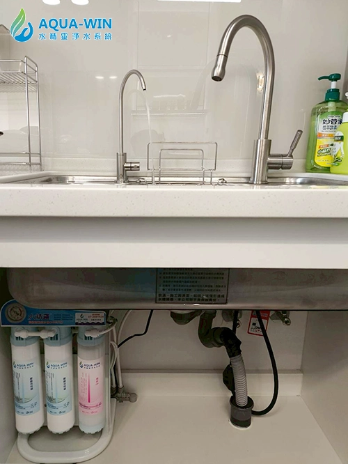 桃園大園透天住宅安裝 HY-6500 免桶直出卡式 RO 純水機，500 加侖配置